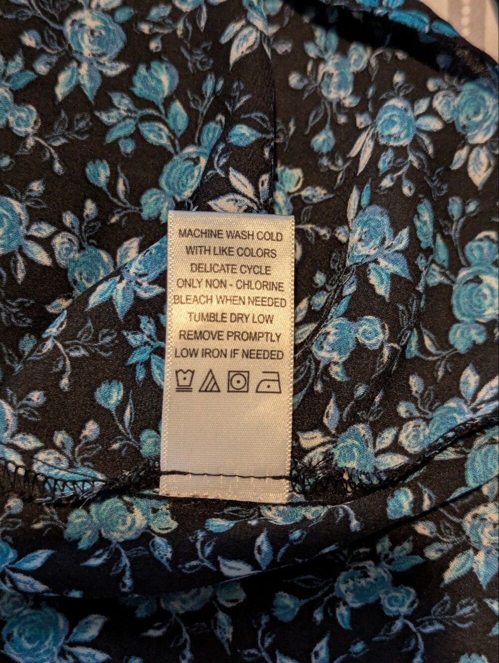Counterparts Black and Blue Floral Peplum Tunic - Picture 4 of 5